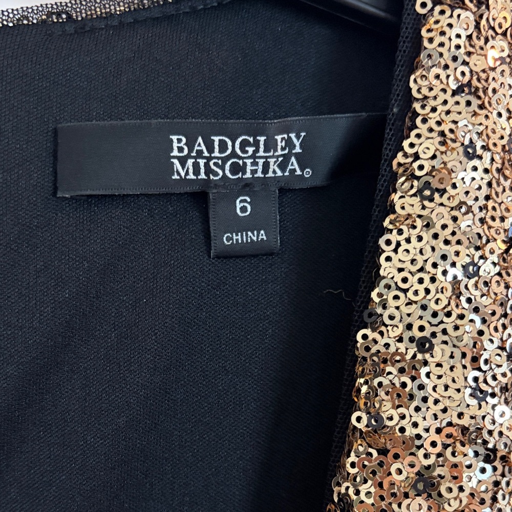 Badgley Mischka Gold Sequin Ombre Cocktail Dress | Size 6 - Picture 5 of 8